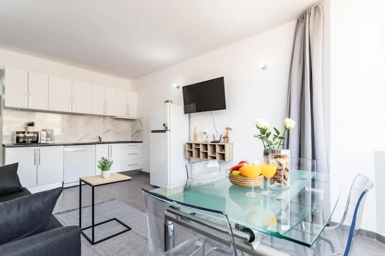 דירה פואנגירולה Sur Suites Palmeras 487
